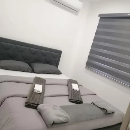 Touristic 2 Bedrooms Near Beach Center Appartement *
