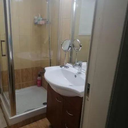 Touristic 2 Bedrooms Near Beach Center Appartement *